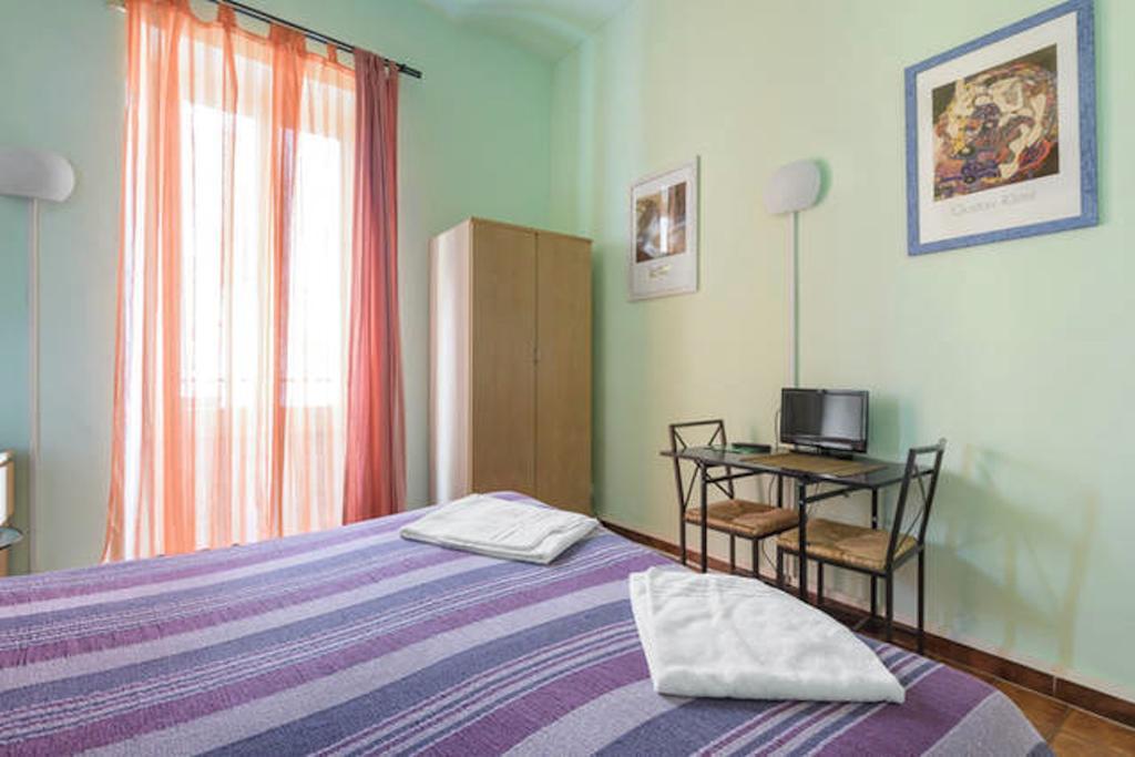Готель Sixbeds Рим Екстер'єр фото